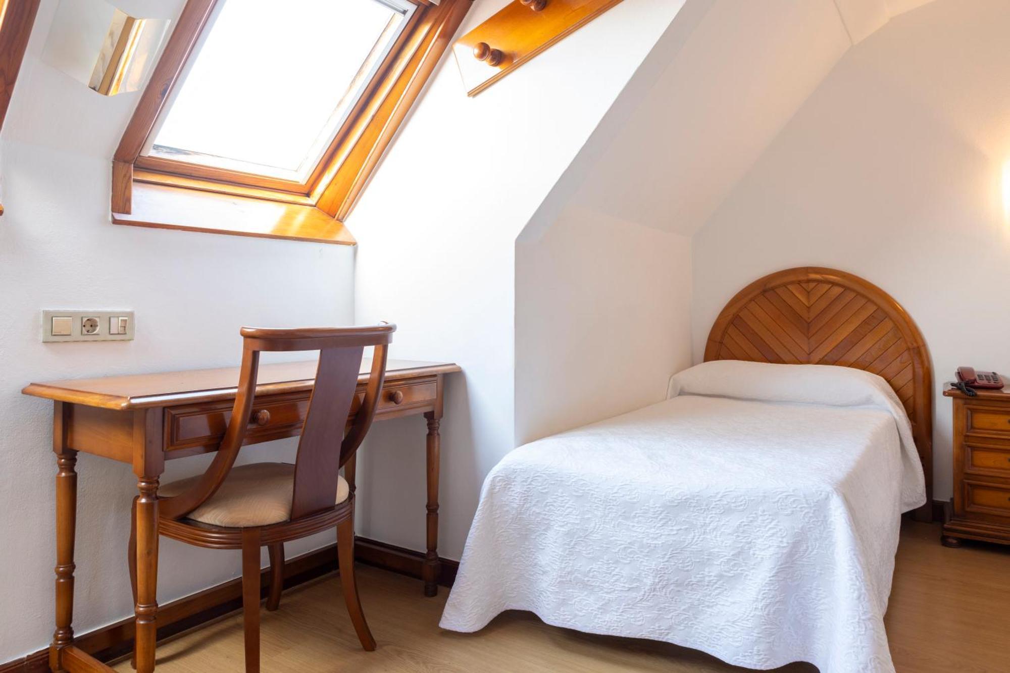 Hotel Cabeza Noreña エクステリア 写真
