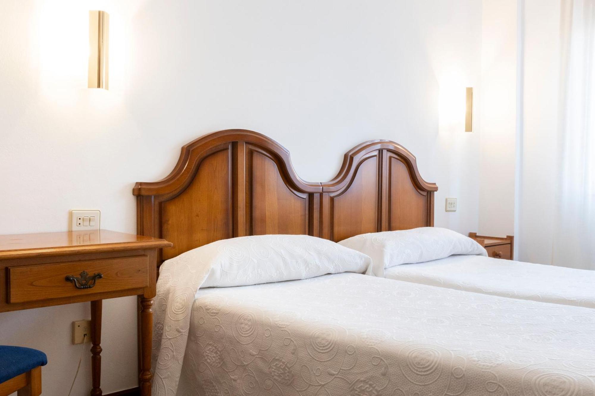 Hotel Cabeza Noreña エクステリア 写真