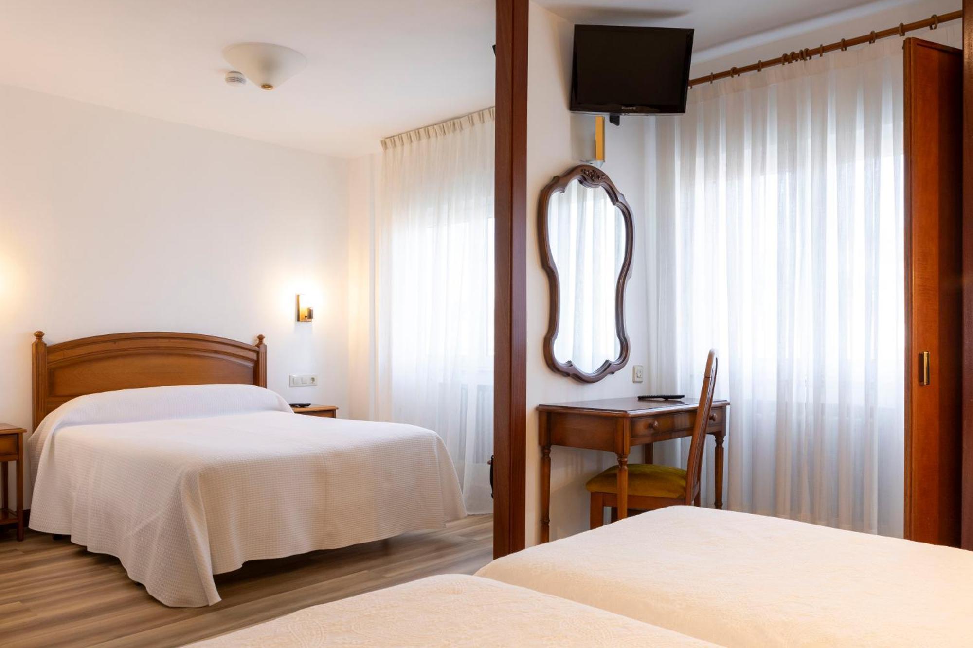 Hotel Cabeza Noreña エクステリア 写真