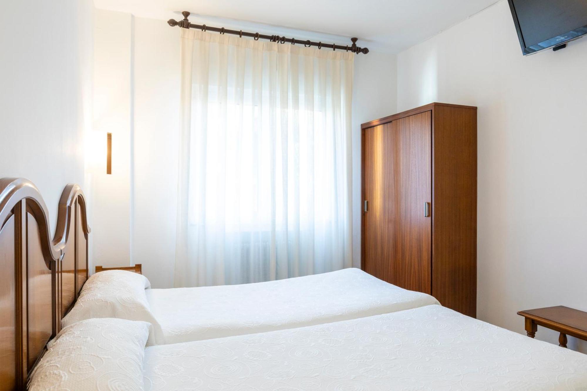 Hotel Cabeza Noreña エクステリア 写真
