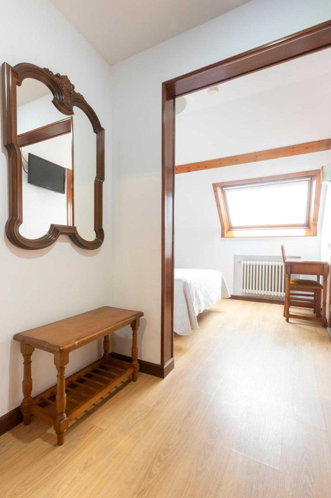 Hotel Cabeza Noreña エクステリア 写真